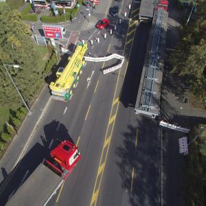 Endenicher Straße bei Auflage der Behelfsbrücke auf das 