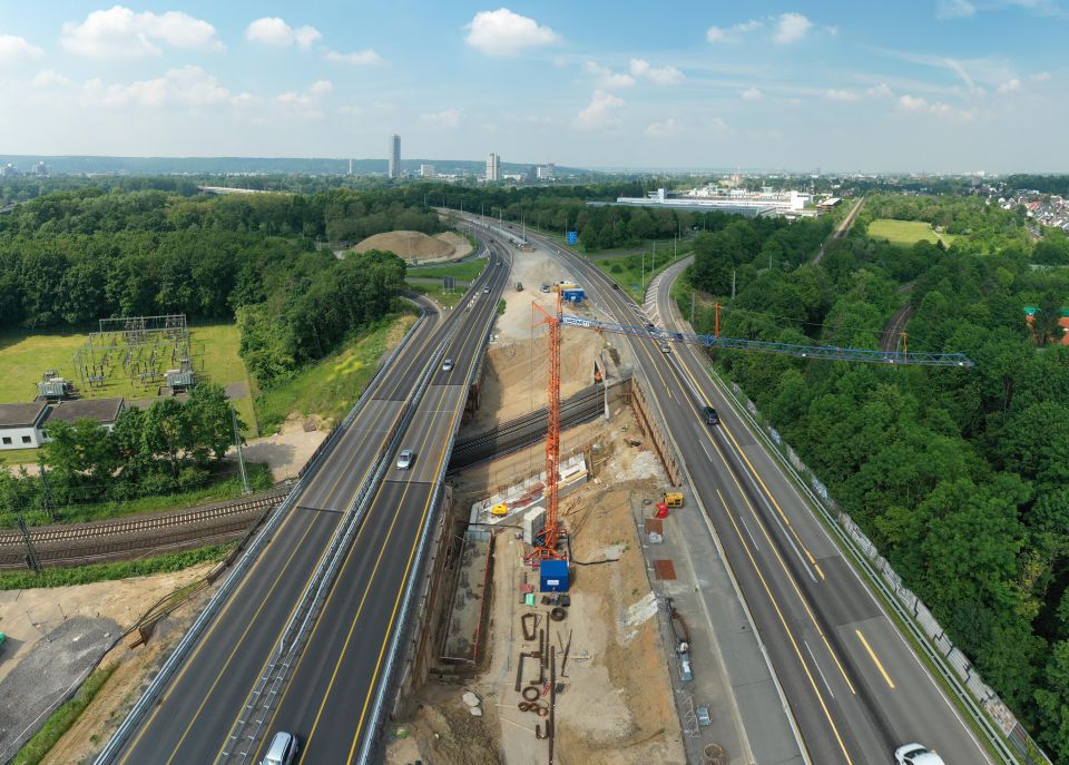 A562 in Richtung Rheinaue, Juni 2021